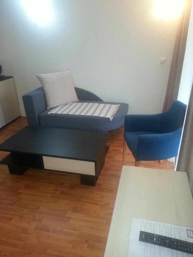 The Bulevard Hotel Skopje Esterno foto